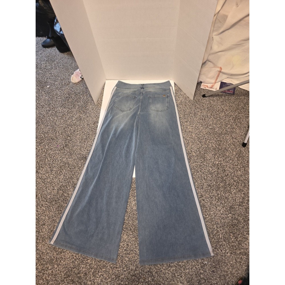 HALARA Light Blue Wide Leg Jeans with White Side Stripe